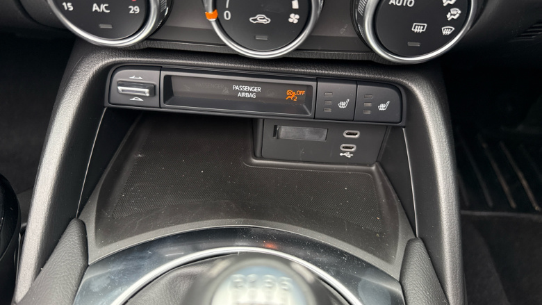 Mazda MX-5 RF 1.5 [132] Exclusive-Line 2dr Petrol Convertible